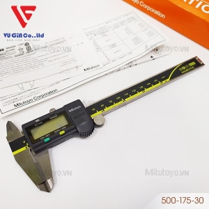 Mitutoyo digital caliper 500-175-30 (0-150mm/6