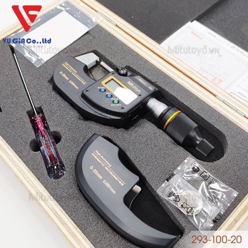 Mitutoyo 293-100-20 external digital micrometer (0-25mm)