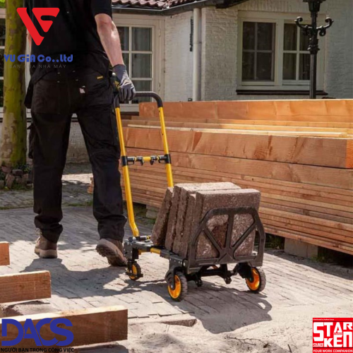 Stanley FT585 2-wheel convertible trolley - Load capacity 70kg (2 wheels) - 137kg (4 wheels).