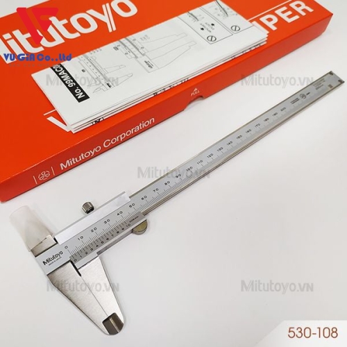 Mitutoyo 530-108 mechanical caliper (0 - 200mm)