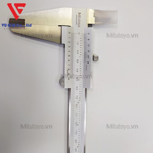 Mitutoyo mechanical caliper 530-119 (0-300mm)