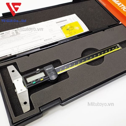 Mitutoyo electronic depth gauge 571-201-30 (0-150mm)