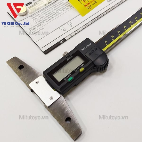 Mitutoyo electronic depth gauge 571-202-30 (0-200mm)
