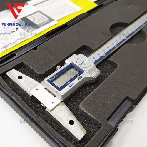 Mitutoyo 571-262-20 electronic depth gauge (0-200mm/8