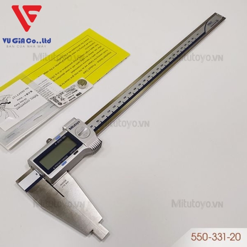 Mitutoyo 550-331-20 digital caliper (0-300mm)
