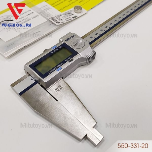 Mitutoyo 550-331-20 digital caliper (0-300mm)