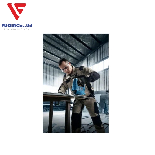 GST 680 PROFESSIONAL