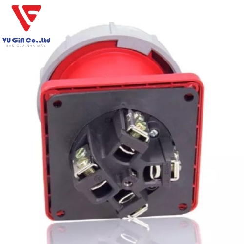 3-pin 125A watertight recessed socket BEK-3432
