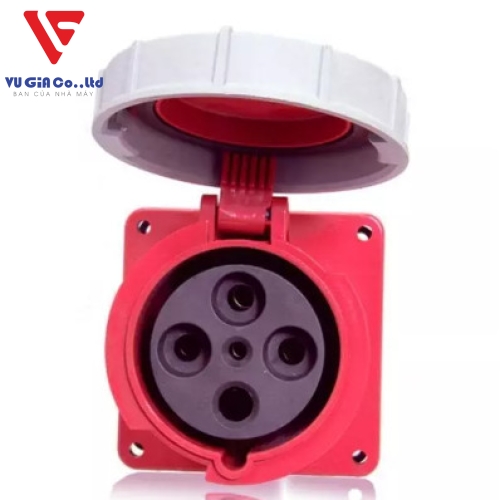 4-pin 32A watertight recessed socket BEK-3242
