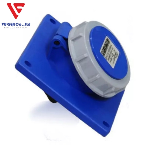 4-pin 32A watertight recessed socket BEK-4242