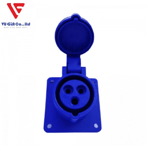 3-pin 32A non-watertight female socket BEK-323
